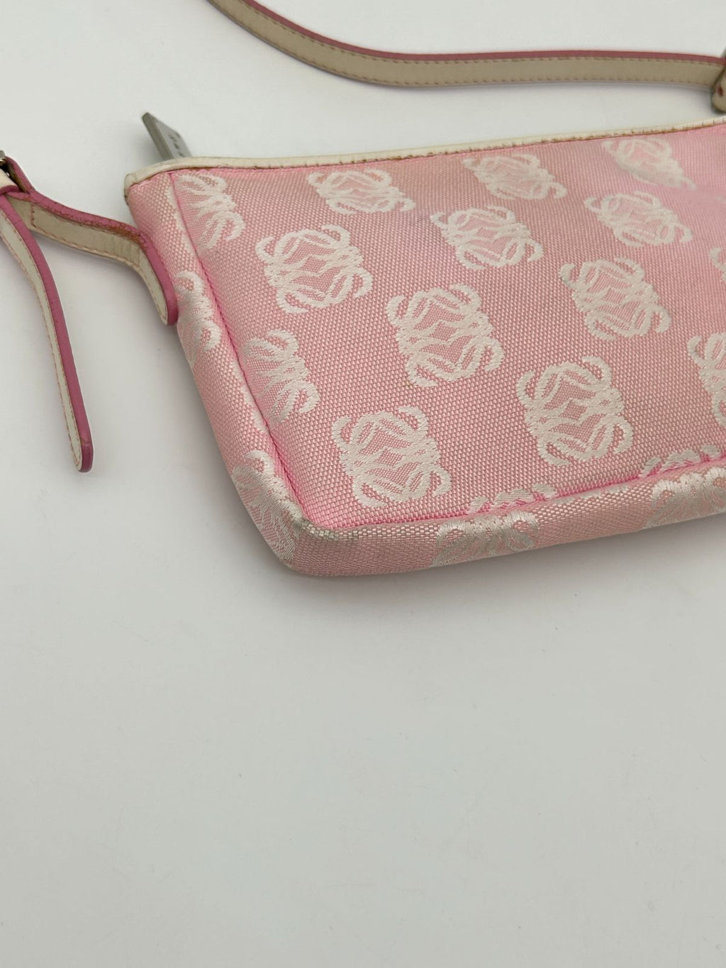 Loewe Handbag Anagram Pink — view 6