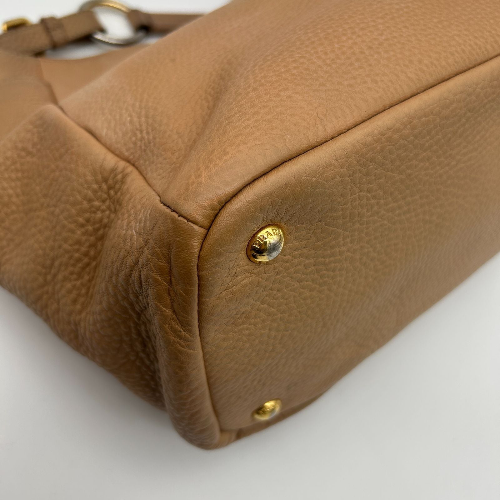 Prada Shoulder Bag Leather Beige — view 8