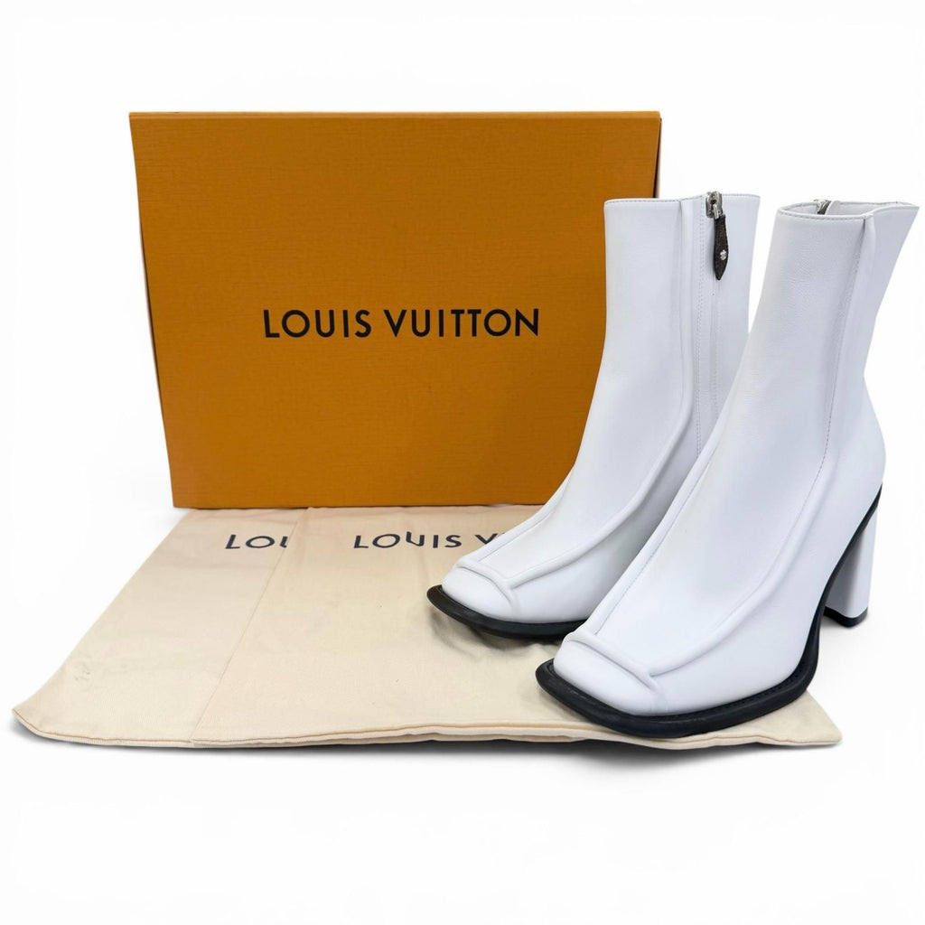 Louis Vuitton Line Leather Ankle Boots White — view 2