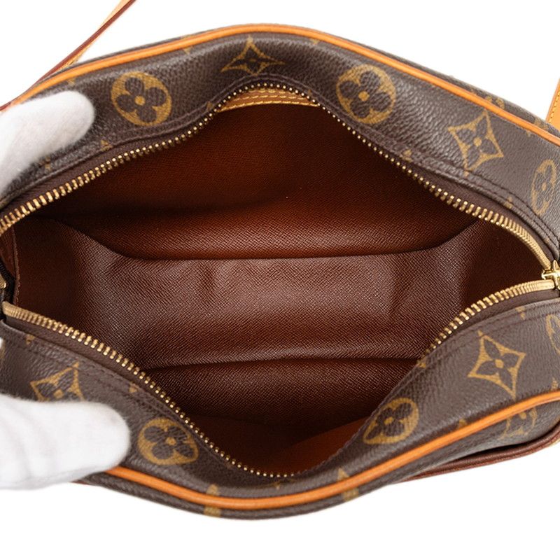 Louis Vuitton Monogram Blois Crossbody Shoulder Bag Brown Leather — view 4