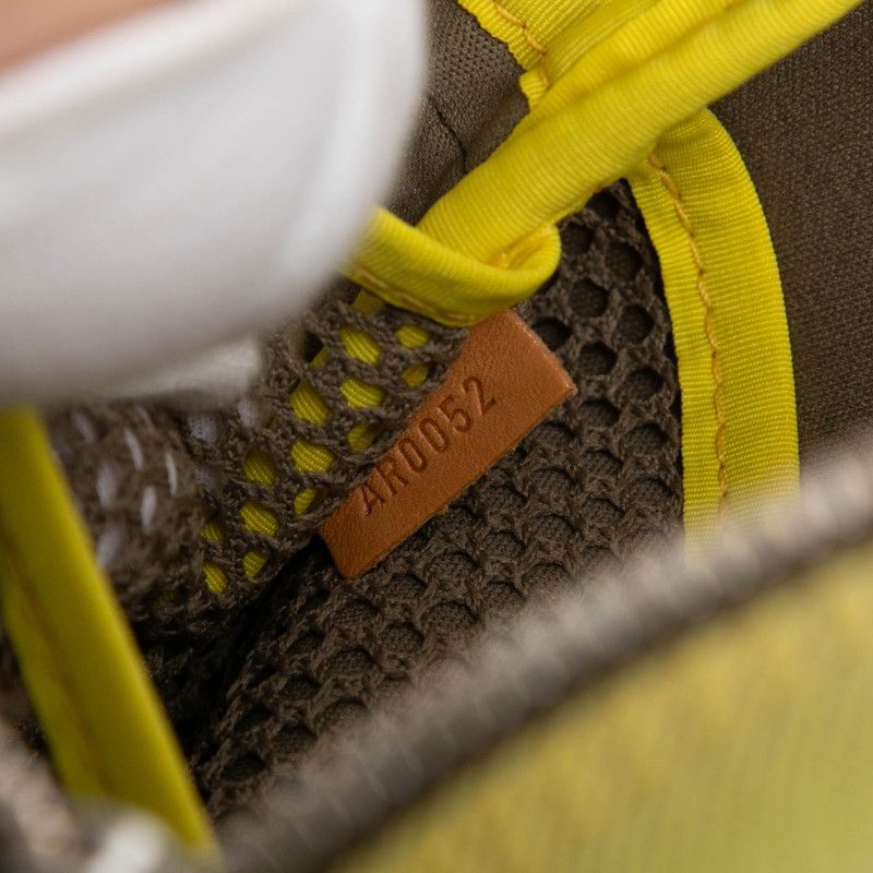 Louis Vuitton Damier Jean Weatherly LV Cup Crossbody Shoulder Bag Yellow Canvas — view 6