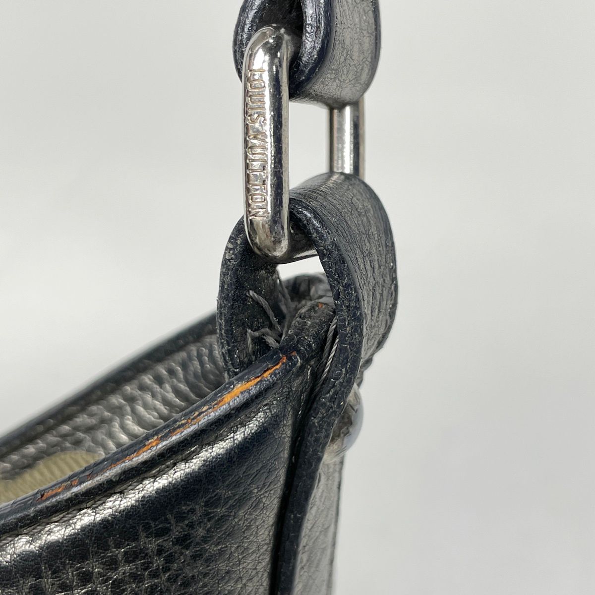 Louis Vuitton Solar PM Shoulder Bag Monogram Mahina Silver — view 7