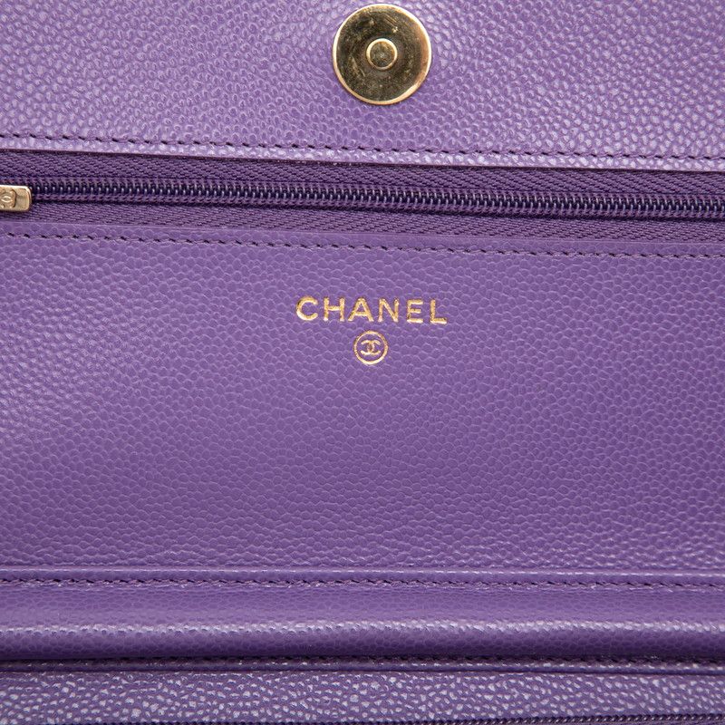 Chanel CC Logo Quilted Chain Shoulder Bag Wallet Purple Gold Caviar Leather — view 5