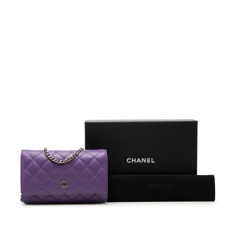 Chanel CC Logo Quilted Chain Shoulder Bag Wallet Purple Gold Caviar Leather — view 7
