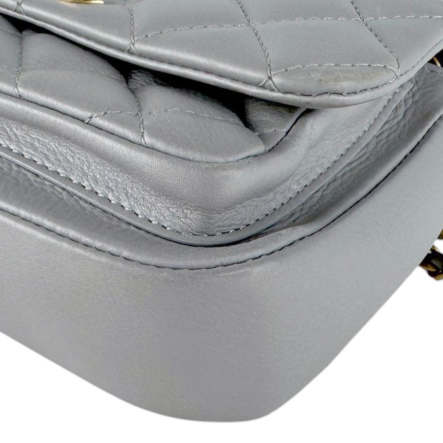 Chanel Shoulder Bag Gray — view 7