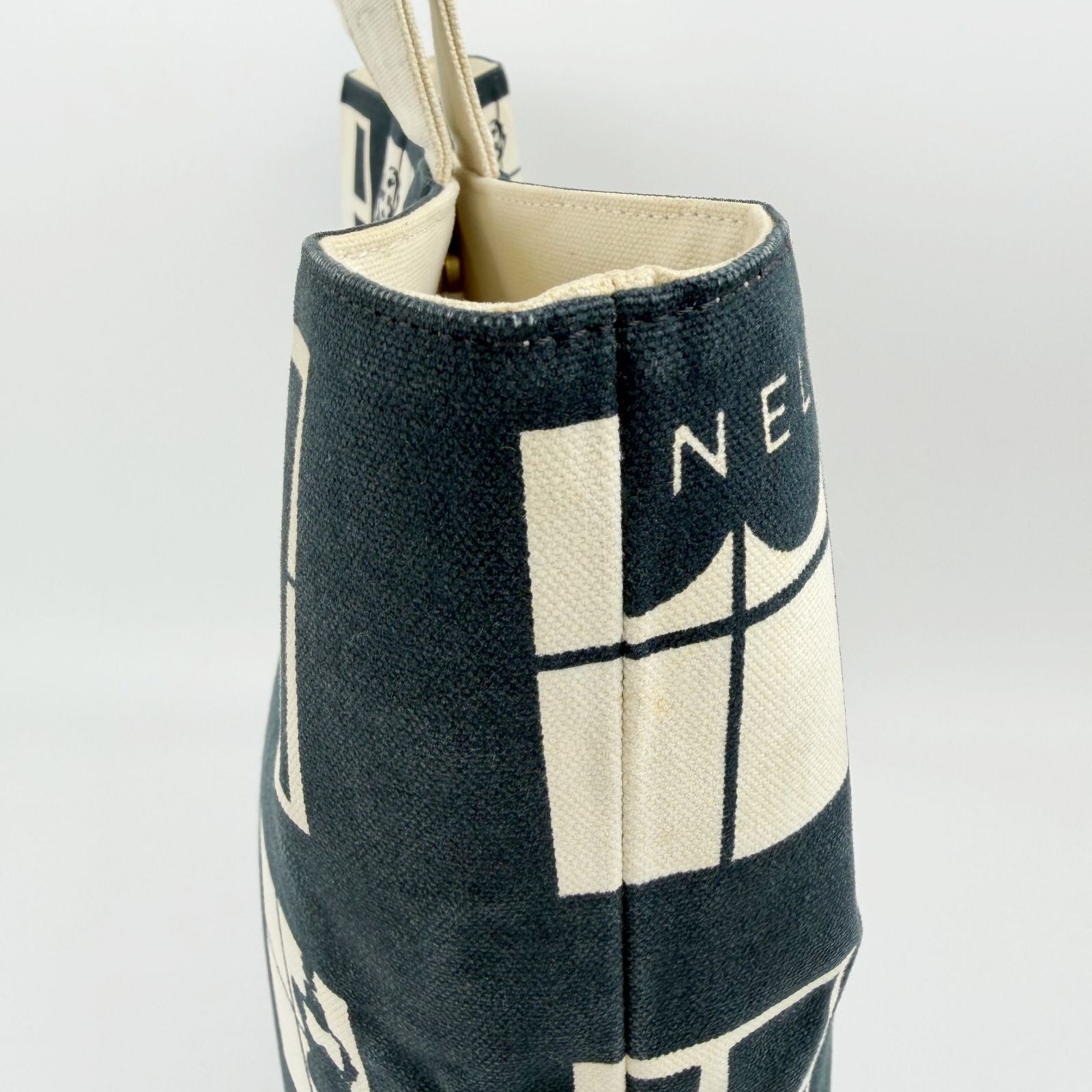 Chanel Window Pattern CC Logo Tote Canvas Black Ivory Silver Vintage — view 6