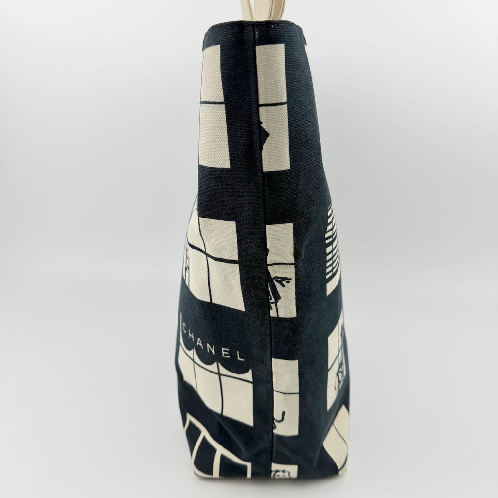 Chanel Window Pattern CC Logo Tote Canvas Black Ivory Silver Vintage — view 7