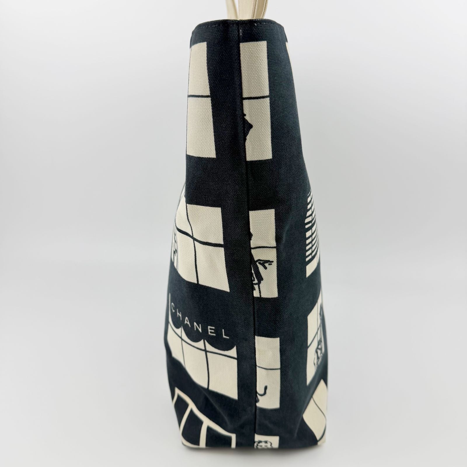 Chanel Window Pattern CC Logo Tote Canvas Black Ivory Silver Vintage — view 7