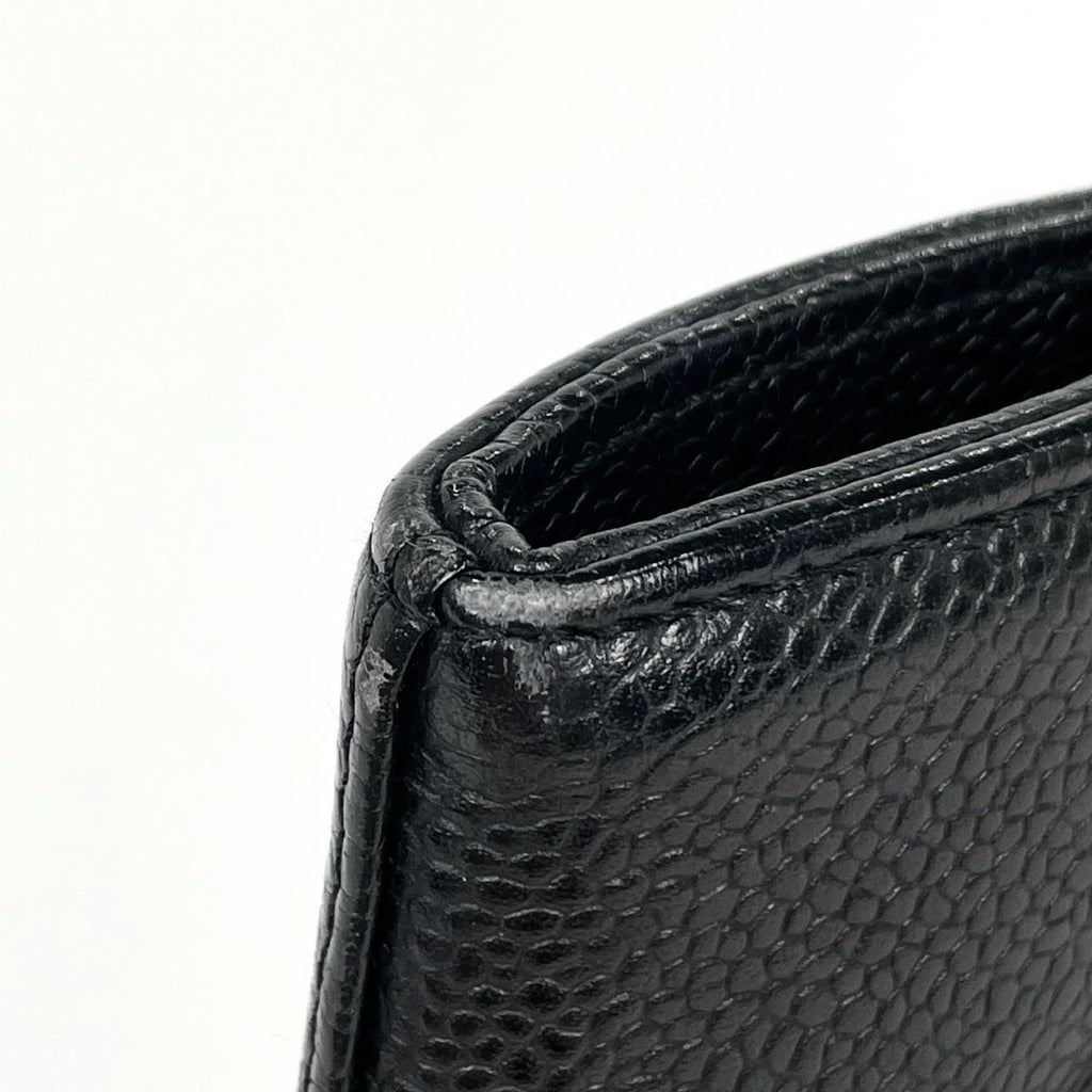Chanel CC Logo Chain Tote Caviar Leather Black — view 6