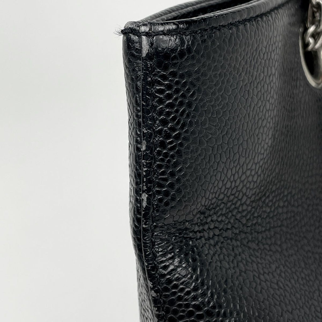 Chanel CC Logo Chain Tote Caviar Leather Black — view 5