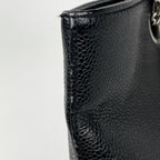 Chanel CC Logo Chain Tote Caviar Leather Black — view 5