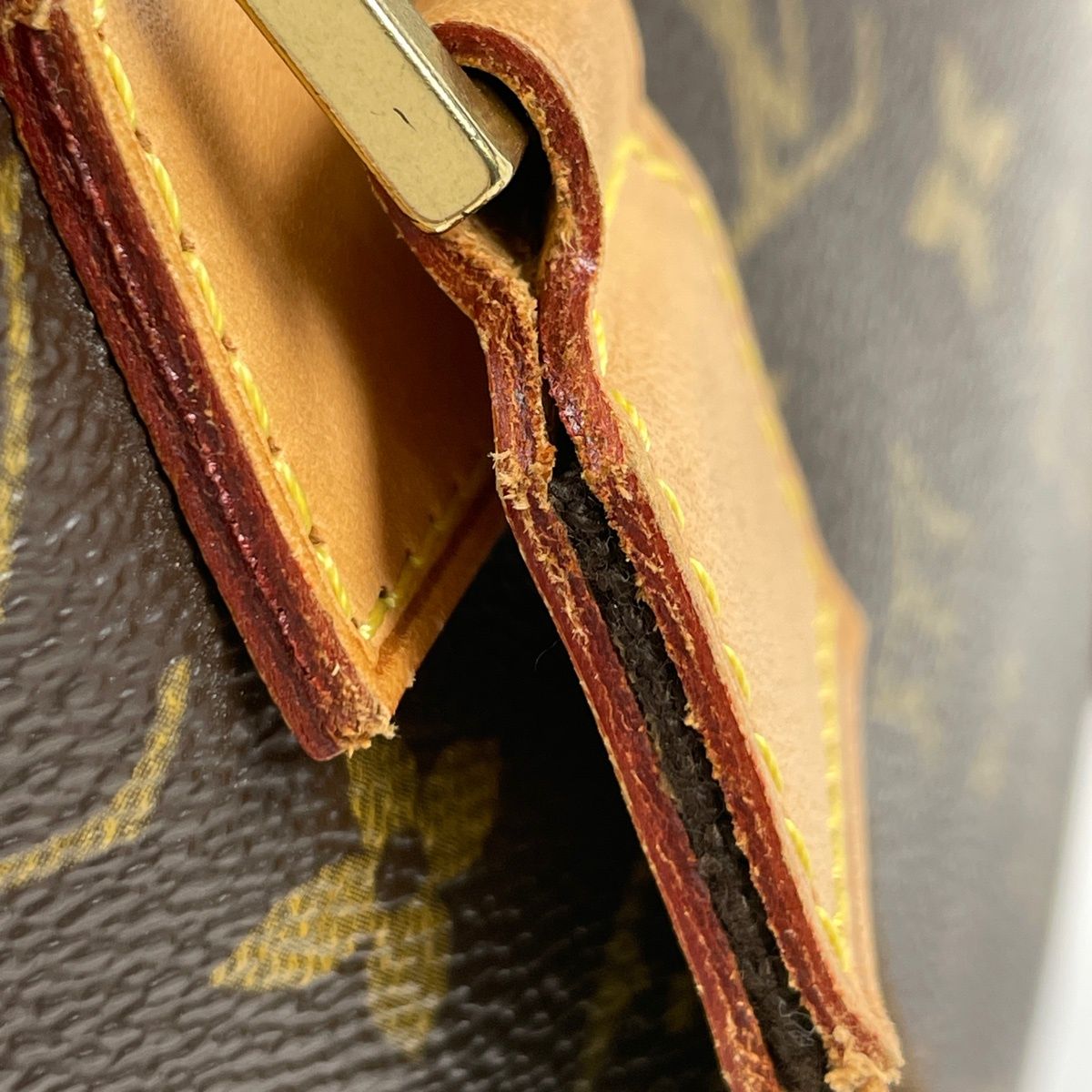 Louis Vuitton Pochette Bosford Shoulder Bag Monogram Brown — view 8