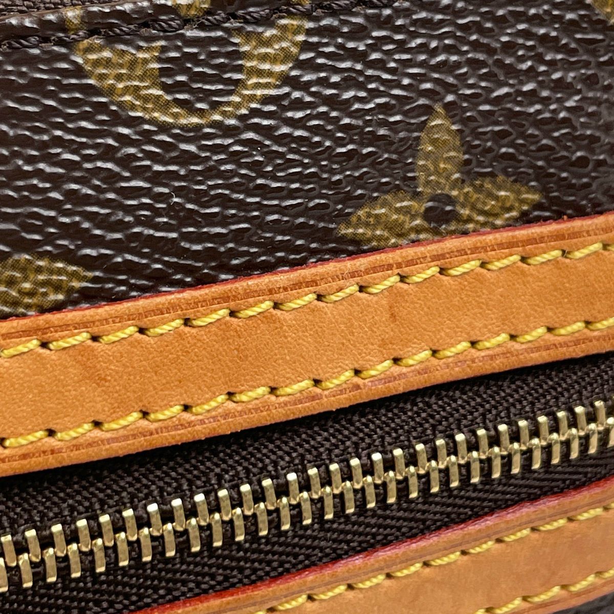 Louis Vuitton Pochette Bosford Shoulder Bag Monogram Brown — view 5