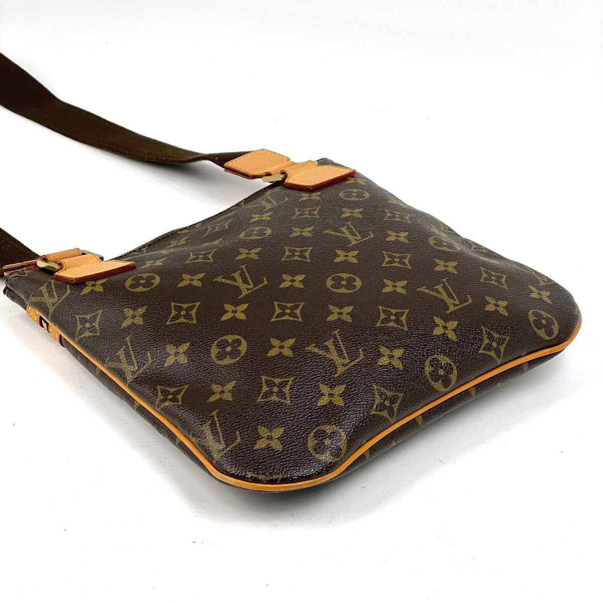 Louis Vuitton Pochette Bosford Shoulder Bag Monogram Brown — view 2