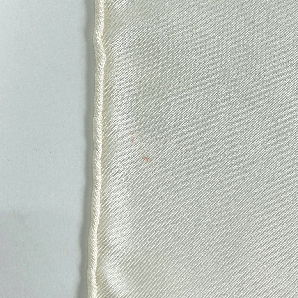 Hermes Carre 90 Au Bord de L'eau Jade Bird Scarf Silk White Blue — view 4