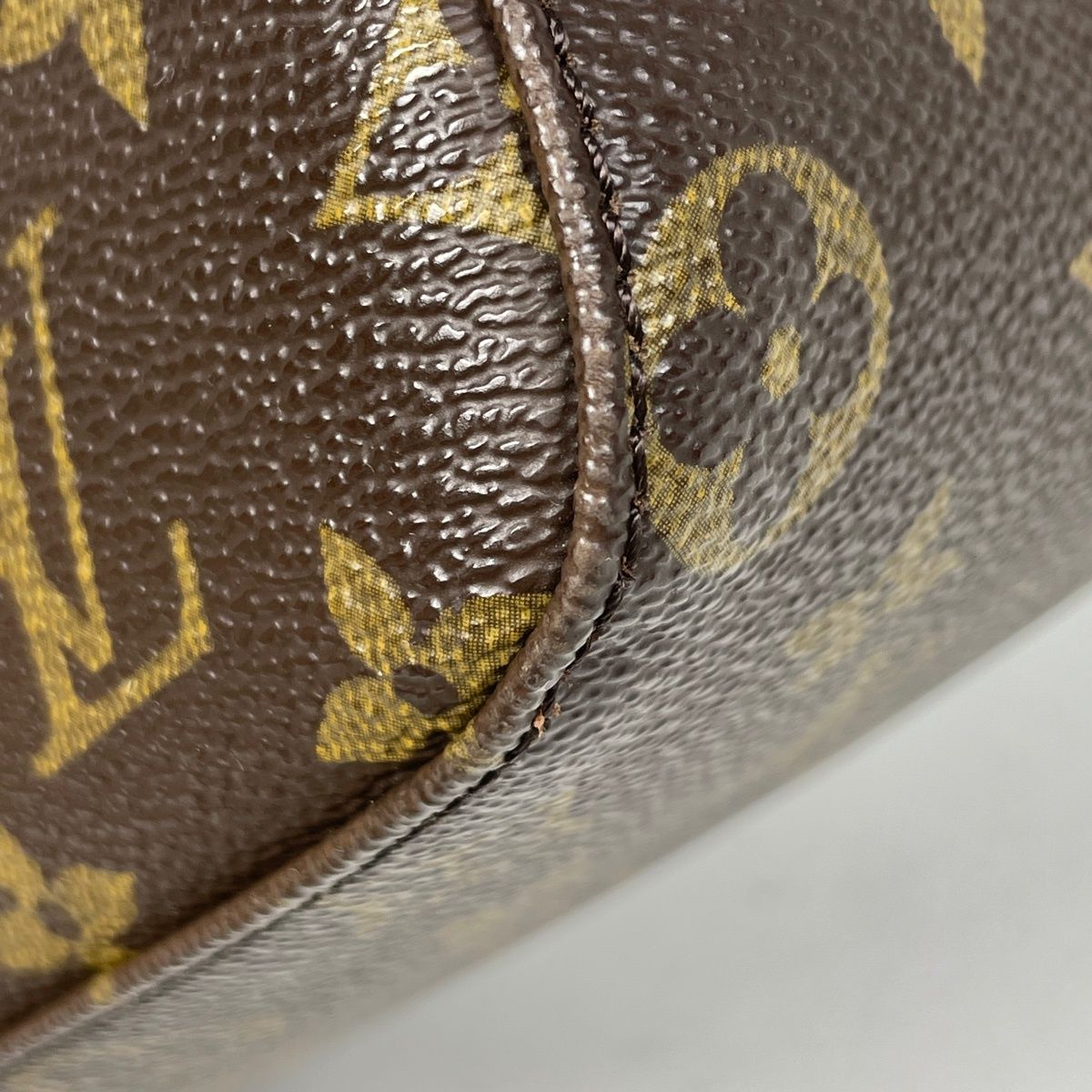 Louis Vuitton Looping Shoulder Bag Monogram Brown — view 3