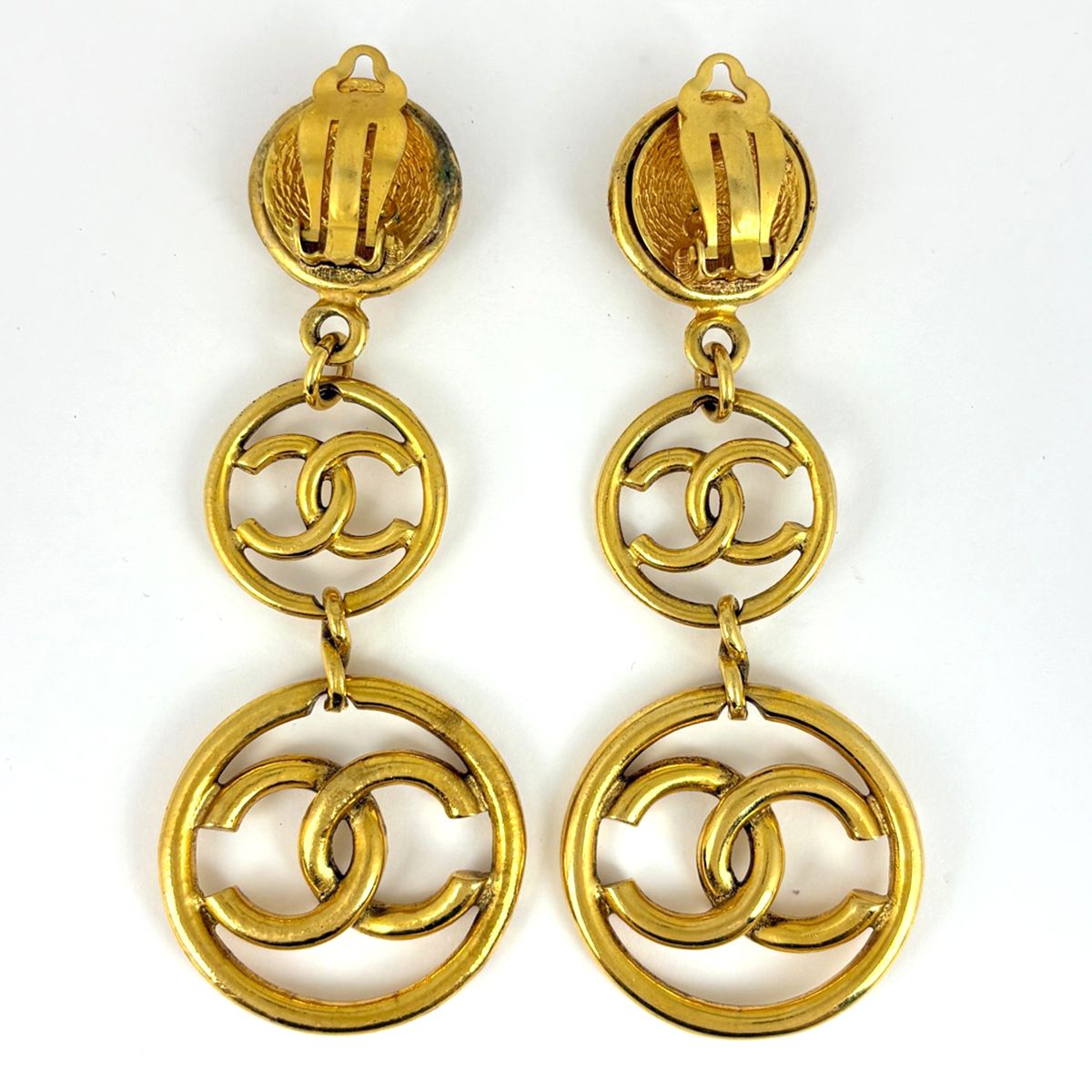 Chanel CC Logo Round Earrings Swing Gold Plated — view 2