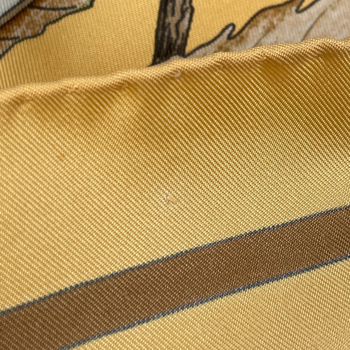 Hermes Carre 90 Casse Noisette Nutcracker Scarf Silk Yellow Multicolor — view 4