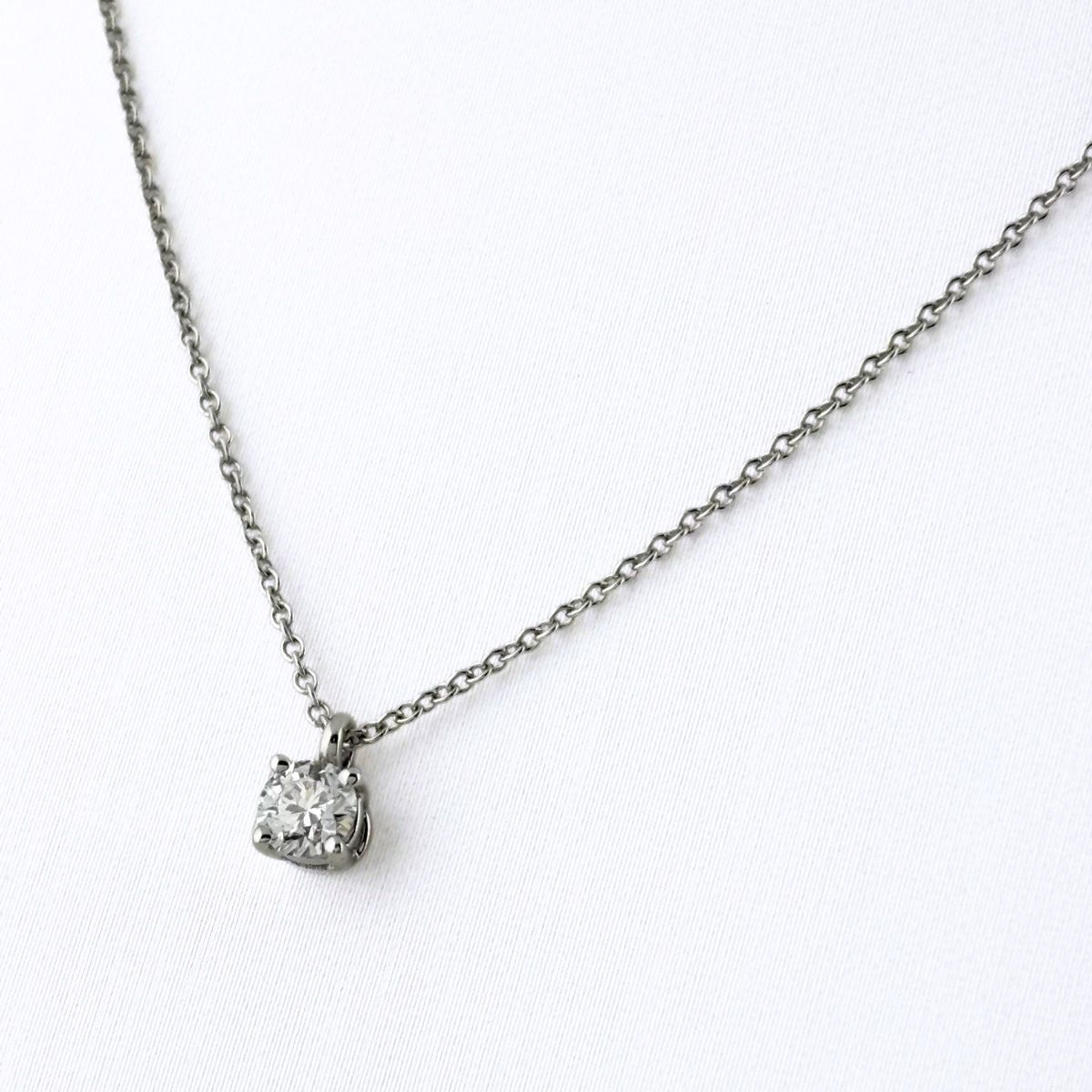 Tiffany & Co Solitaire Necklace Platinum Pendant Diamond