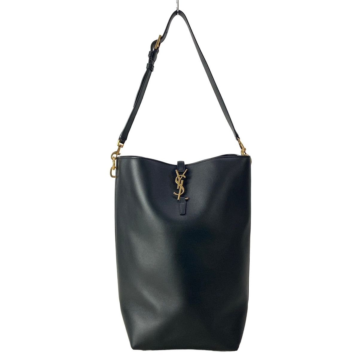 Saint Laurent Paris Shoulder Bag le 37 Black Leather