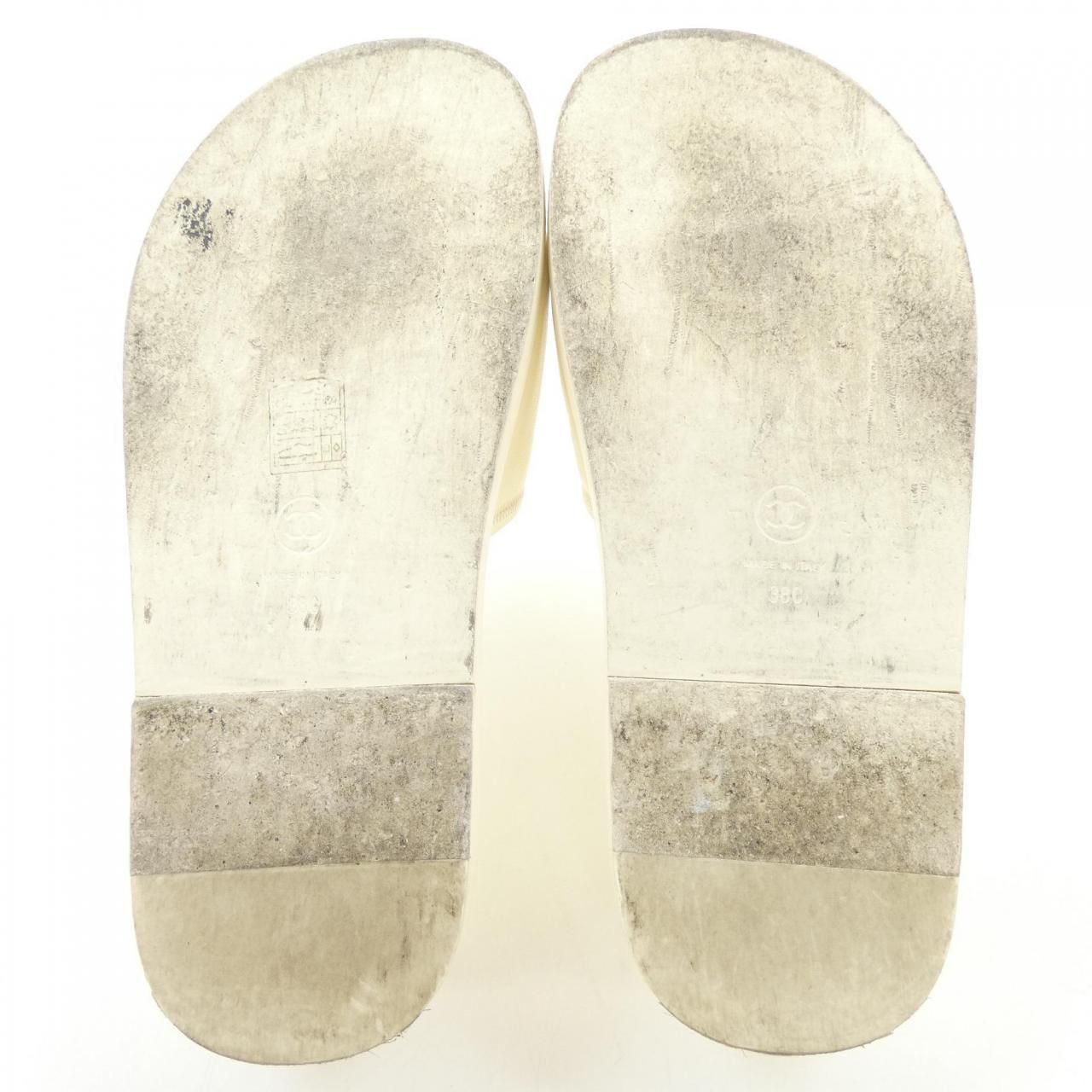 Chanel Sandals Beige — view 4