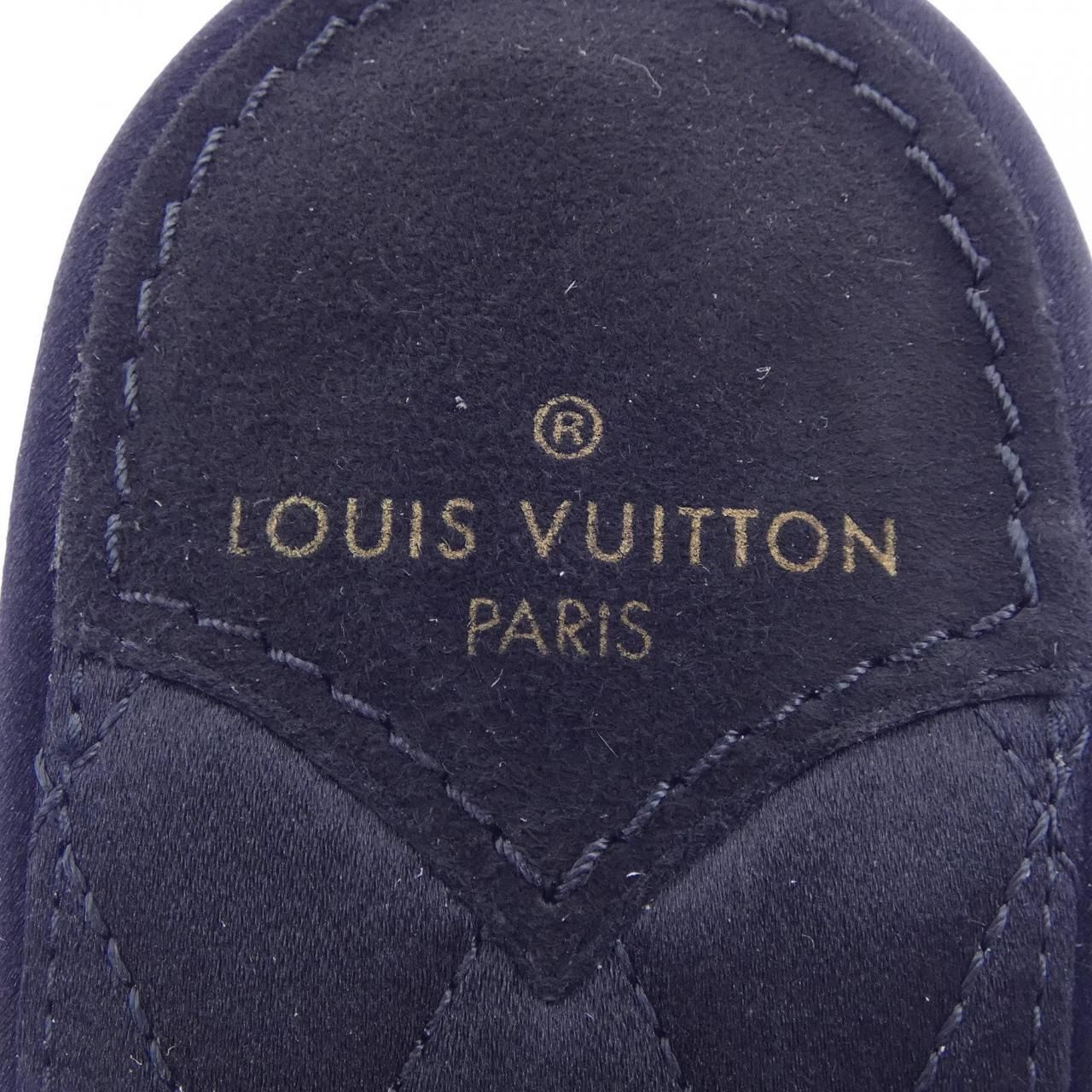 Louis Vuitton Sandals Black — view 6
