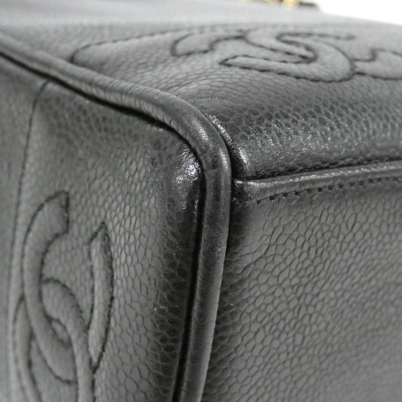 Chanel Vintage Shoulder — view 2