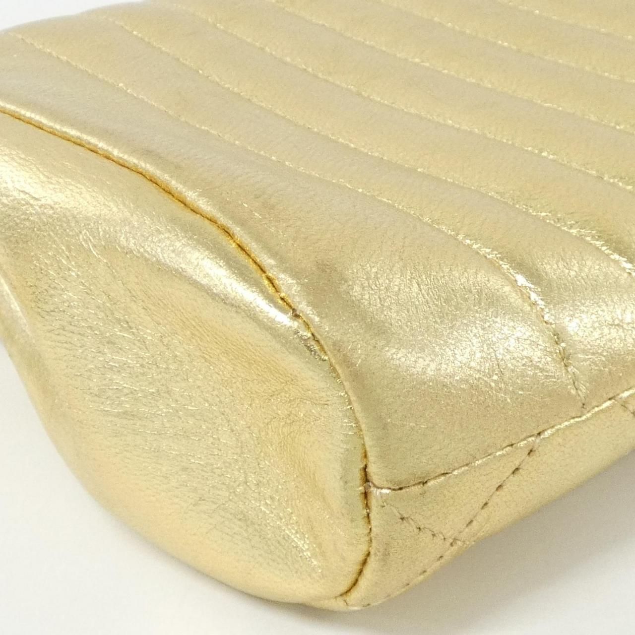 Chanel Vintage Shoulder — view 3