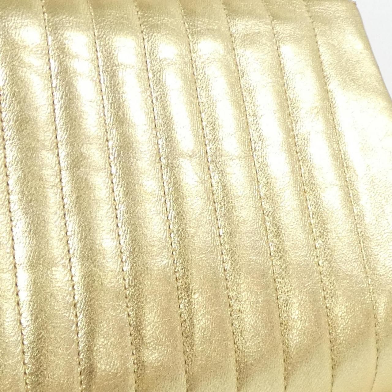 Chanel Vintage Shoulder — view 4