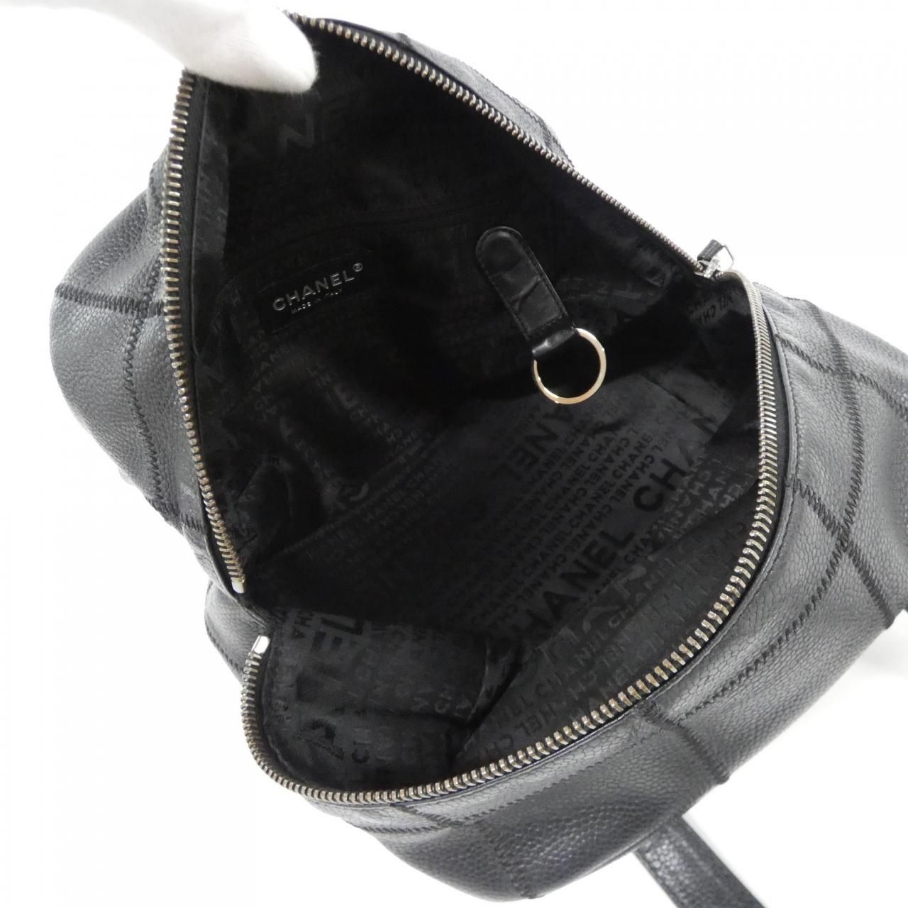 Chanel Vintage Shoulder — view 7