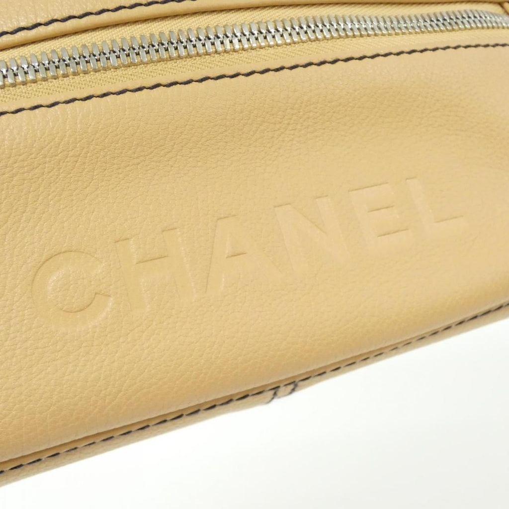 Chanel Vintage Shoulder — view 4