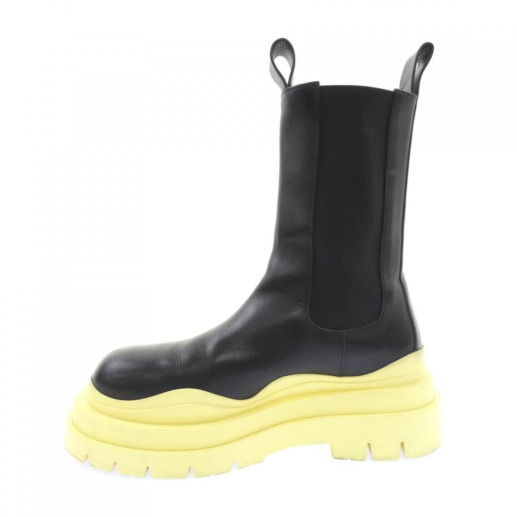 Bottega Veneta Boots Black — view 2