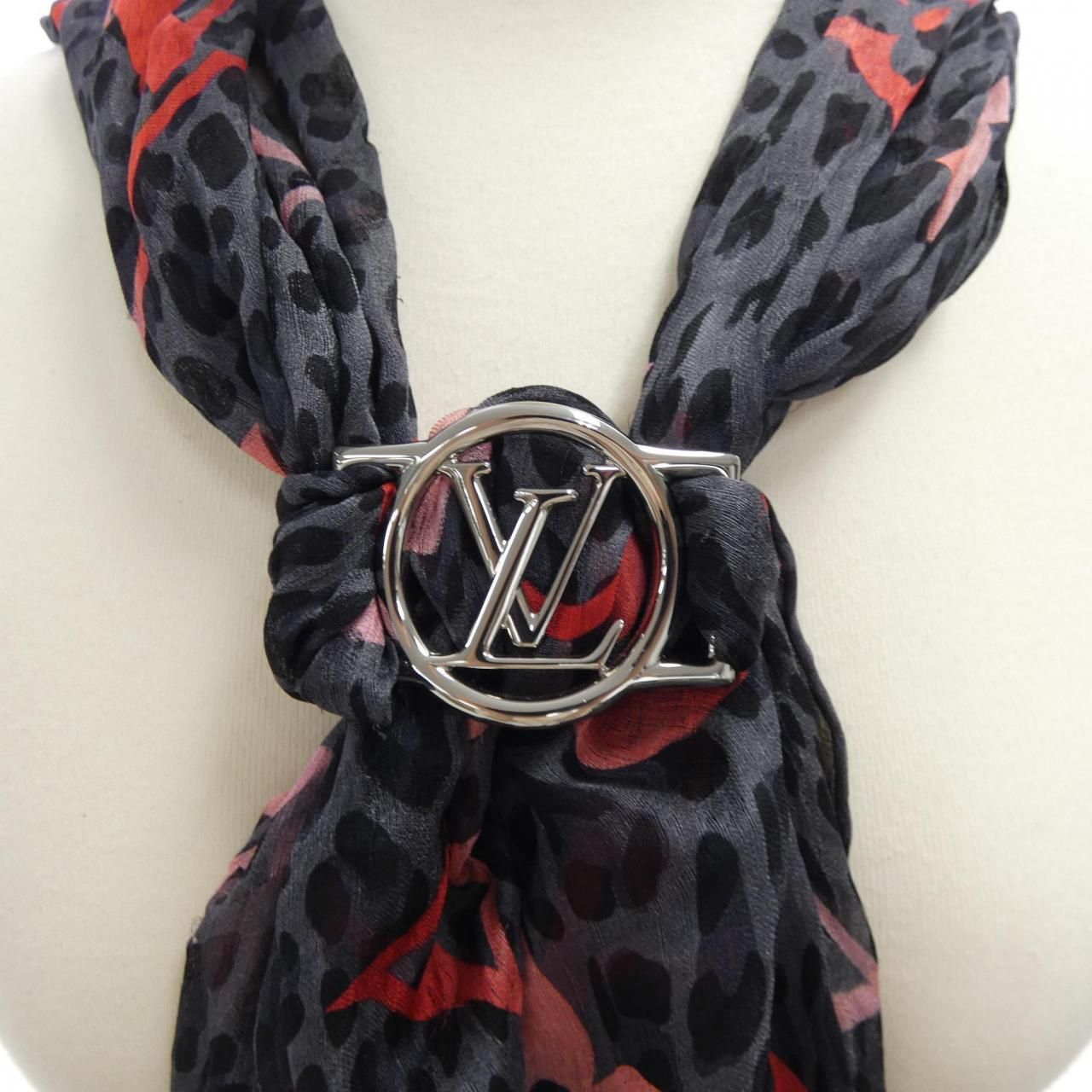 Louis Vuitton Bandeau Envy LV Gradient Stole Scarf — view 4