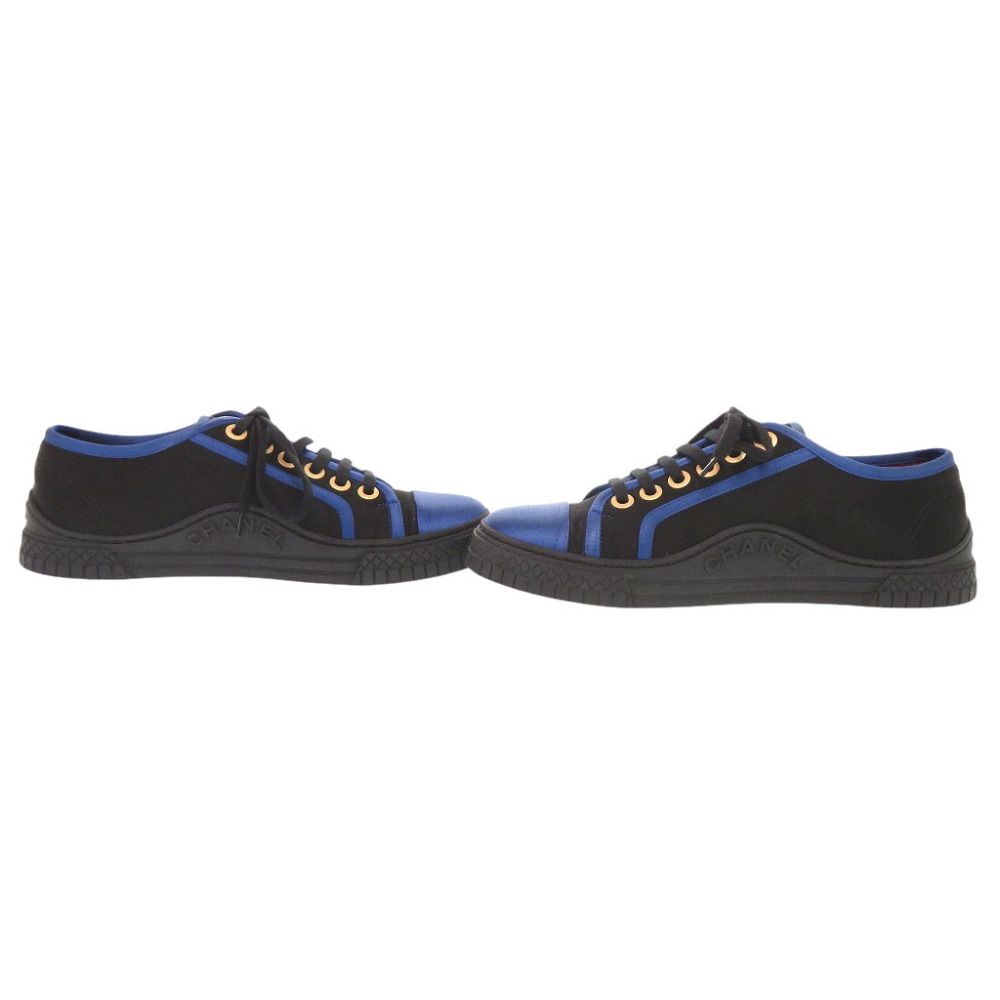 Chanel CC Logo 37.5 Satin Rubber Black Blue Sneakers — view 5