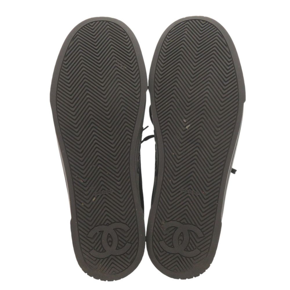 Chanel CC Logo 37.5 Satin Rubber Black Blue Sneakers — view 4