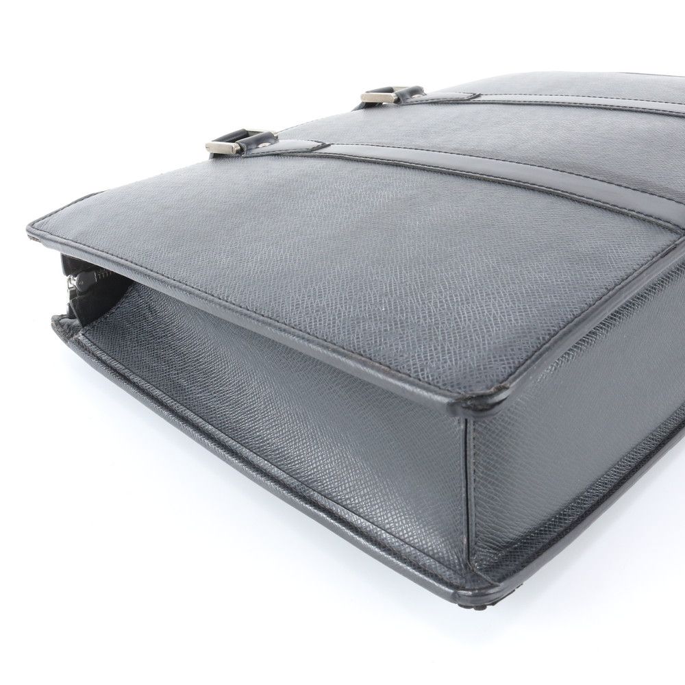 Louis Vuitton Taiga Porte Document Man Rose Leather Business Tote — view 6