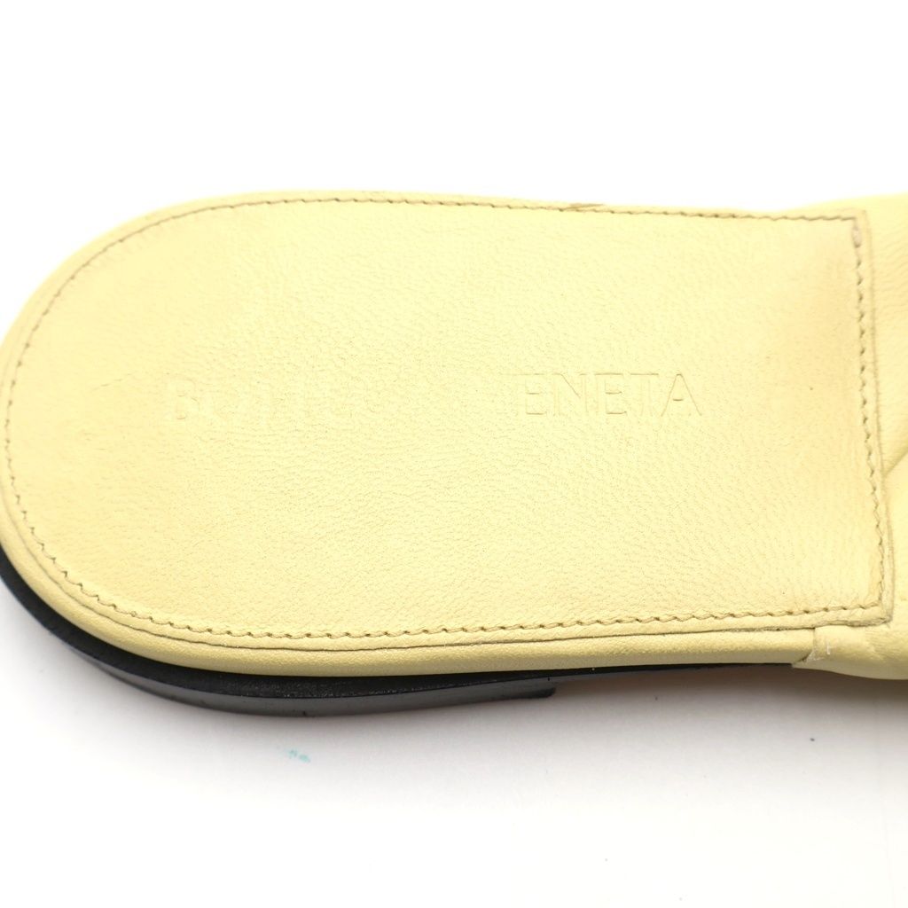 Bottega Veneta Lido Flat Sandals Cream Light Yellow Leather — view 6