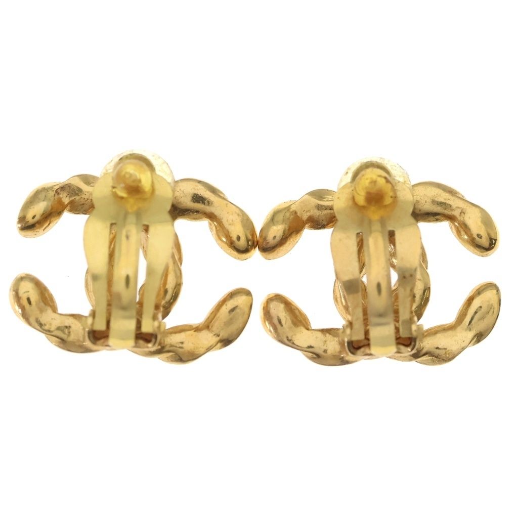 Chanel CC Logo Vintage Earrings Gold — view 2