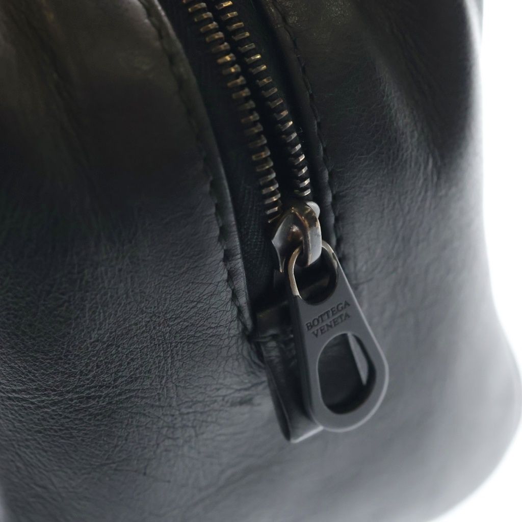 Bottega Veneta Intrecciato Clutch Case Pouch Black Leather — view 7