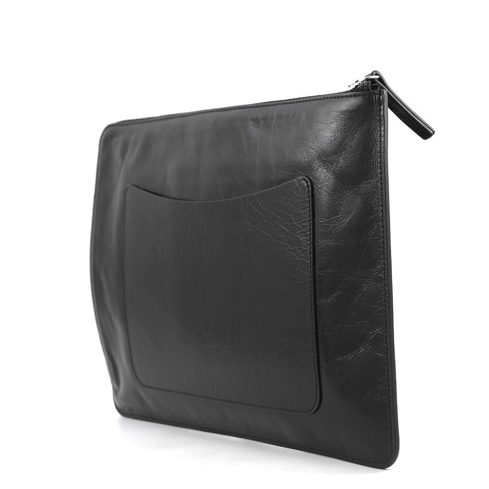 Chanel Clutch CC Logo Leather Black — view 2