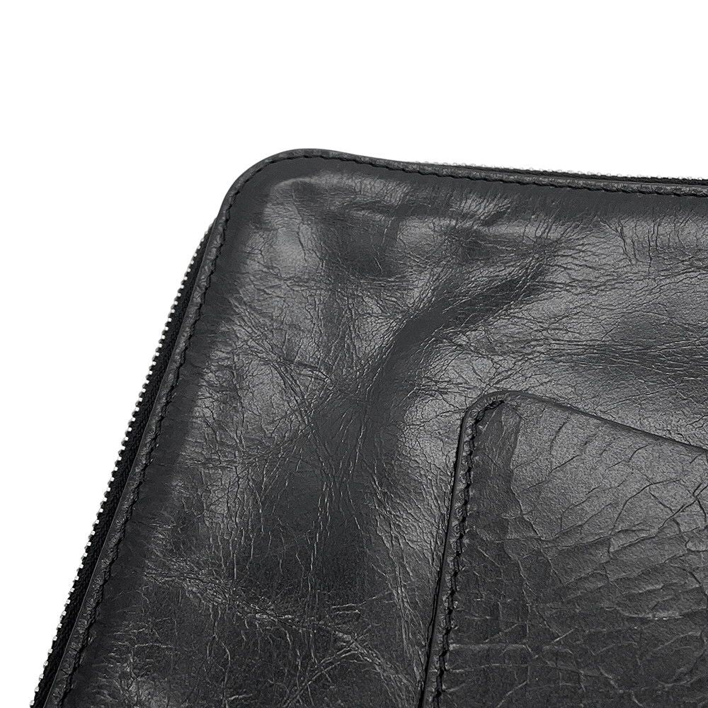 Chanel Clutch CC Logo Leather Black — view 6