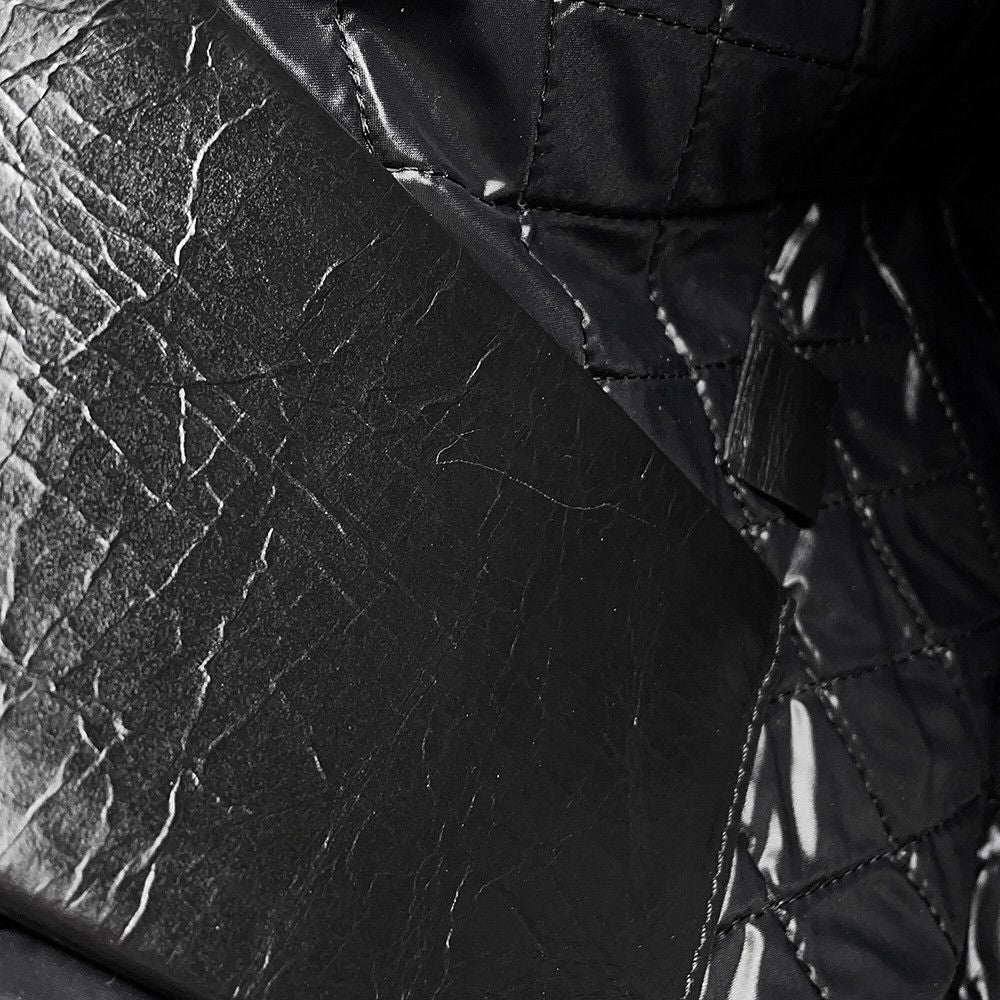 Chanel Clutch CC Logo Leather Black — view 7