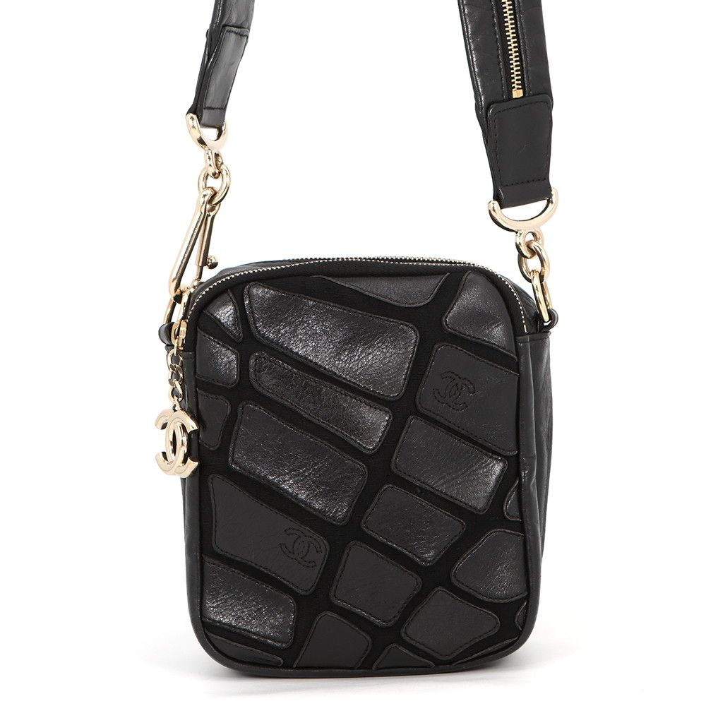 Chanel Shoulder Bag CC Logo Leather Black