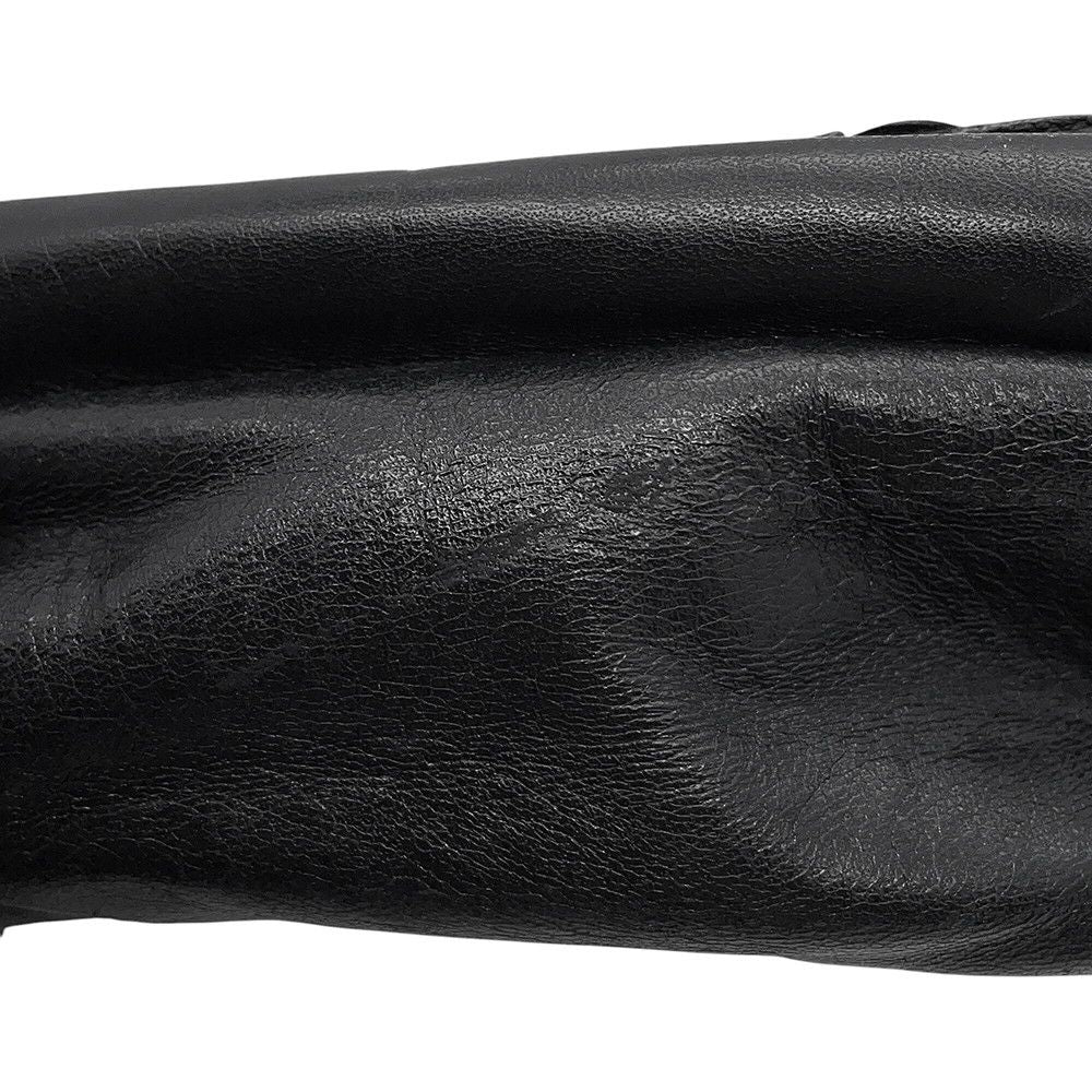 Chanel Shoulder Bag CC Logo Leather Black — view 8