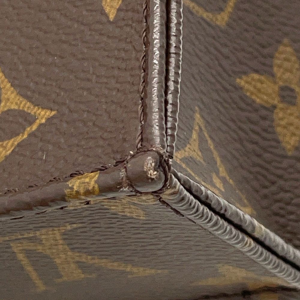 Louis Vuitton Monogram Petite Sac Plat Mini Bag 2-Way — view 8