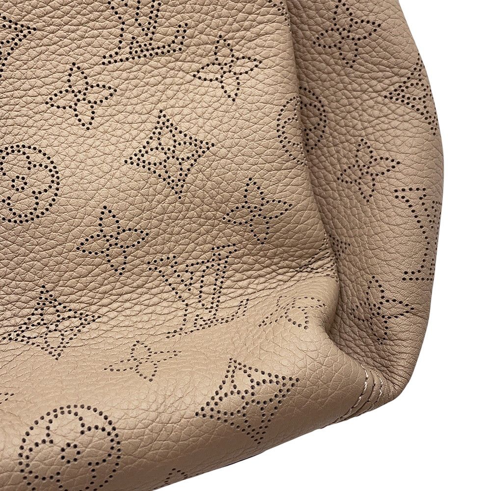 Louis Vuitton Shoulder Bag Monogram Mahina Babylon Chain BB 2-Way — view 9