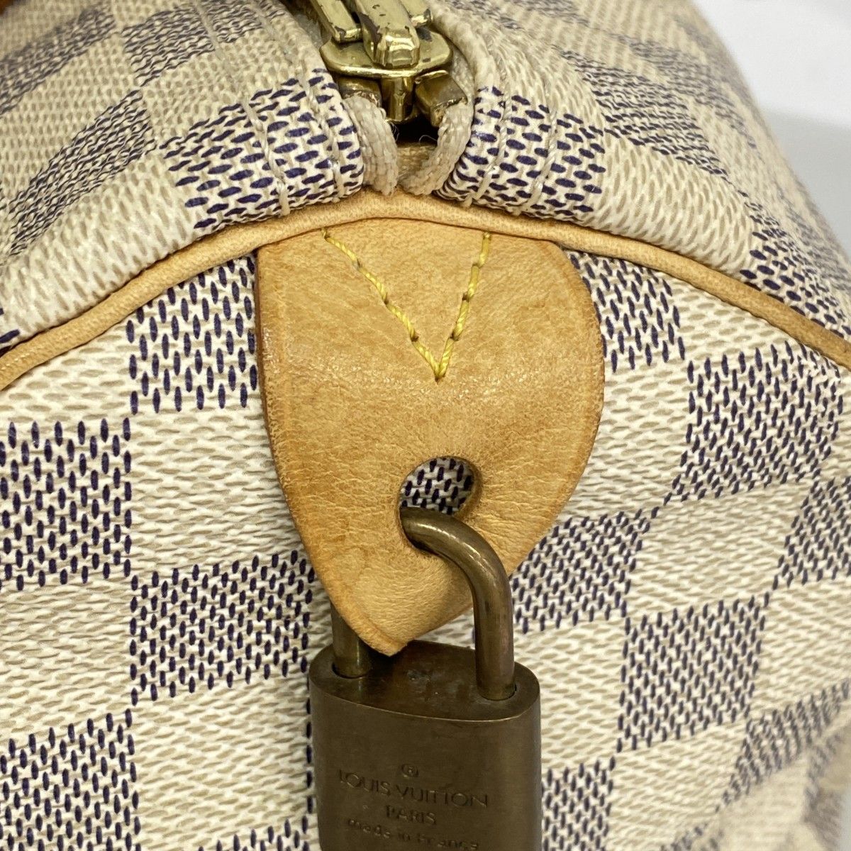 Louis Vuitton Handbag Damier Azur Speedy 30 White — view 8