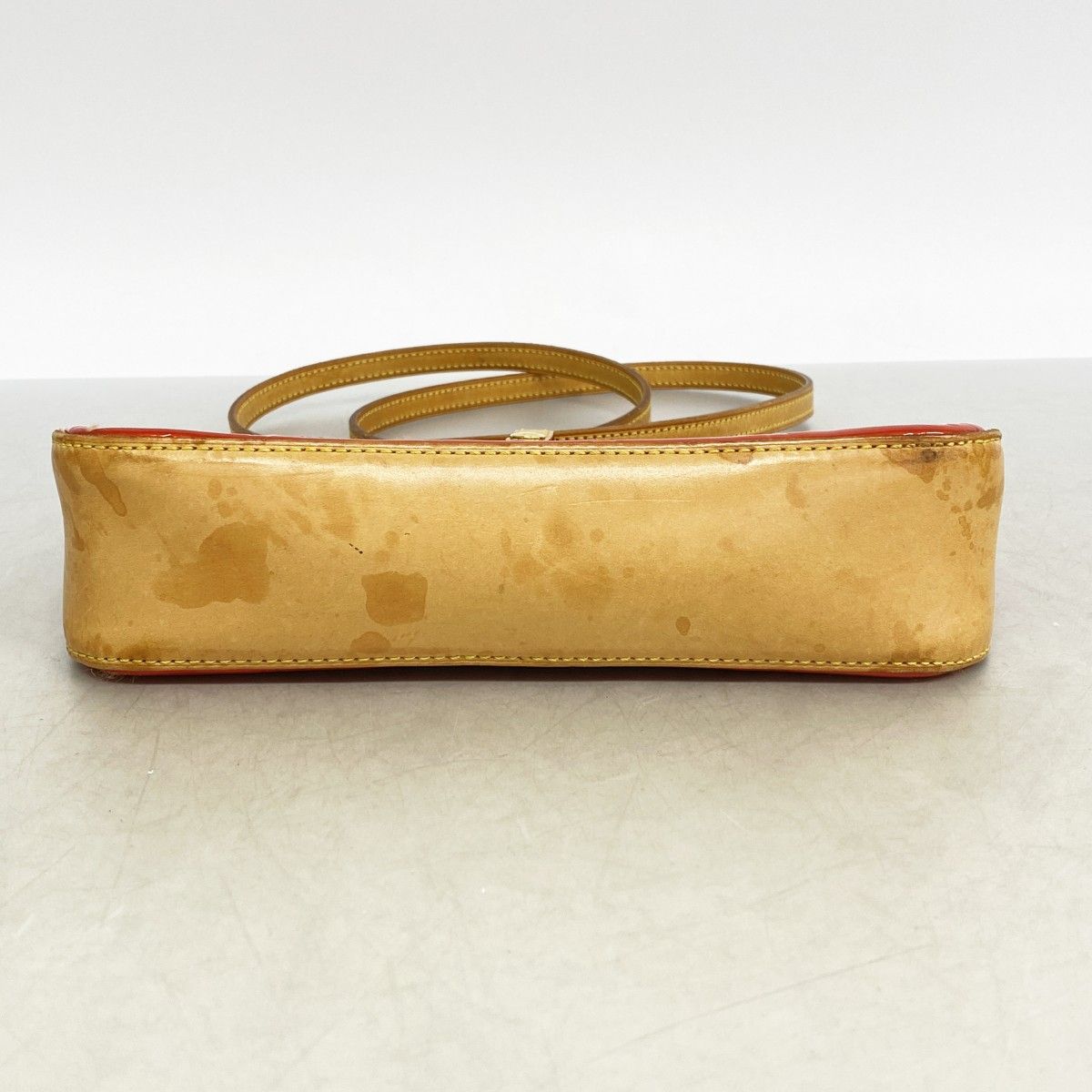 Louis Vuitton Shoulder Bag Vernis Mallory Square Rouge — view 3