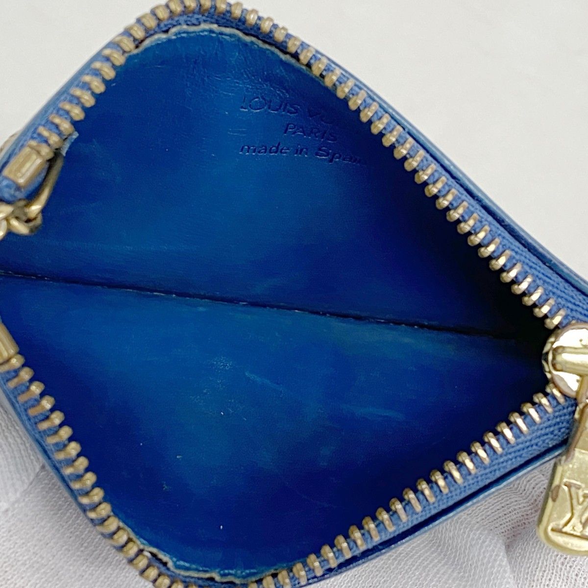 Louis Vuitton Coin Case Epi Pochette Cles Toledo Blue — view 3
