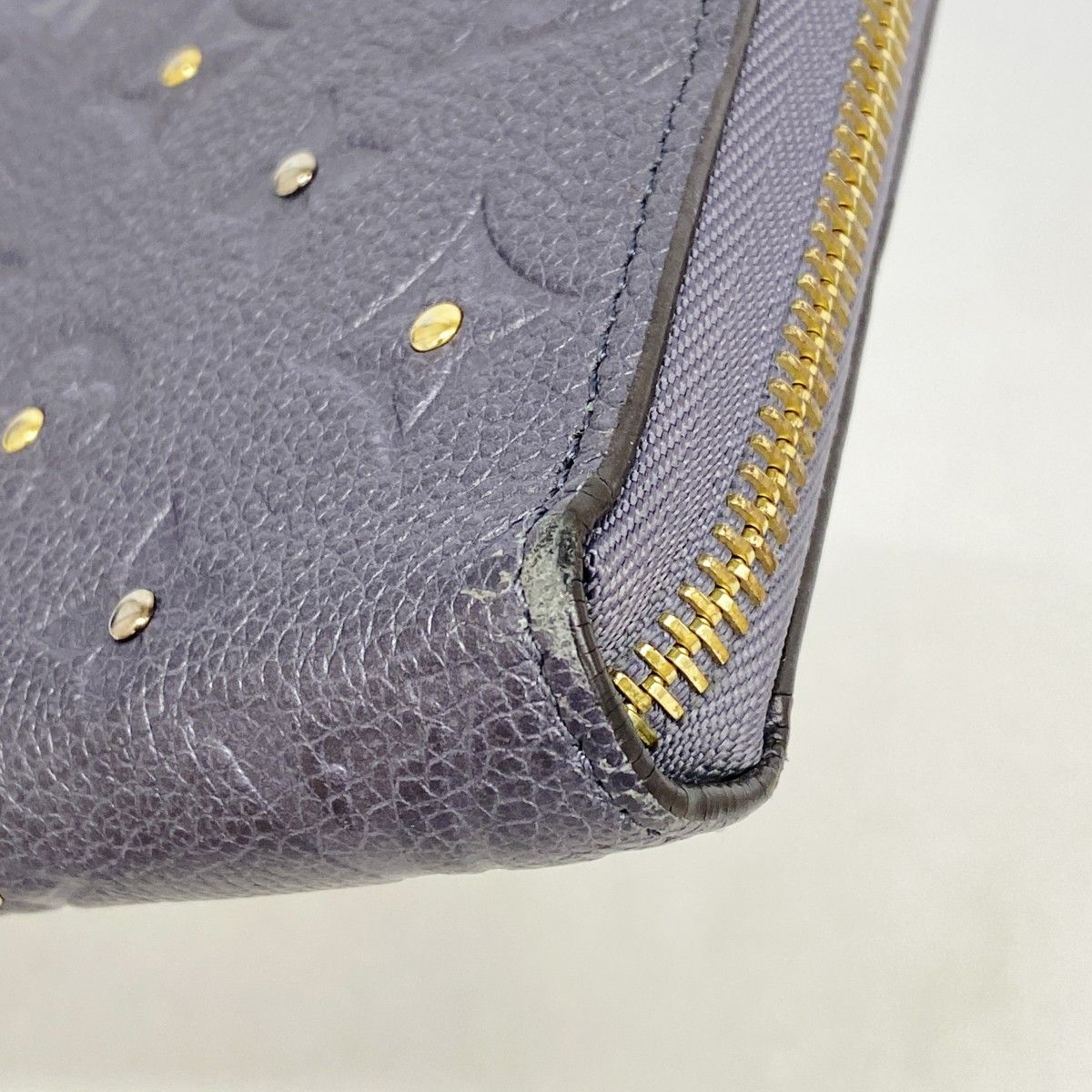 Louis Vuitton Wallet Monogram Empreinte Studded Zippy Gri Silver — view 5
